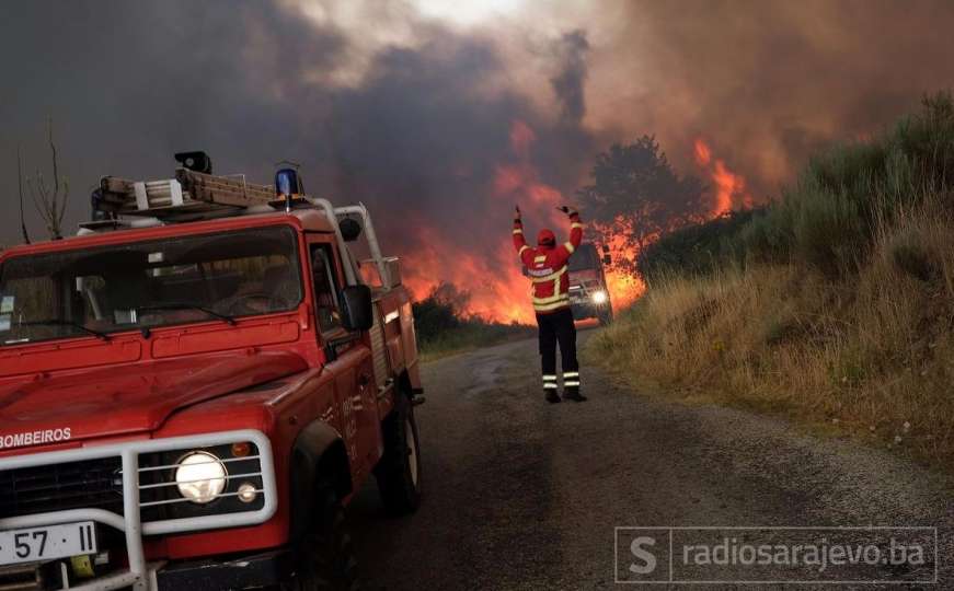 Širi se požar u Portugalu, evakuacija stanovništva